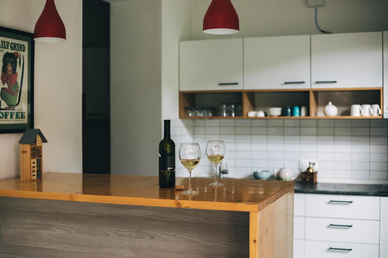 Vardeni Guesthouse Hrazdan Екстериор снимка