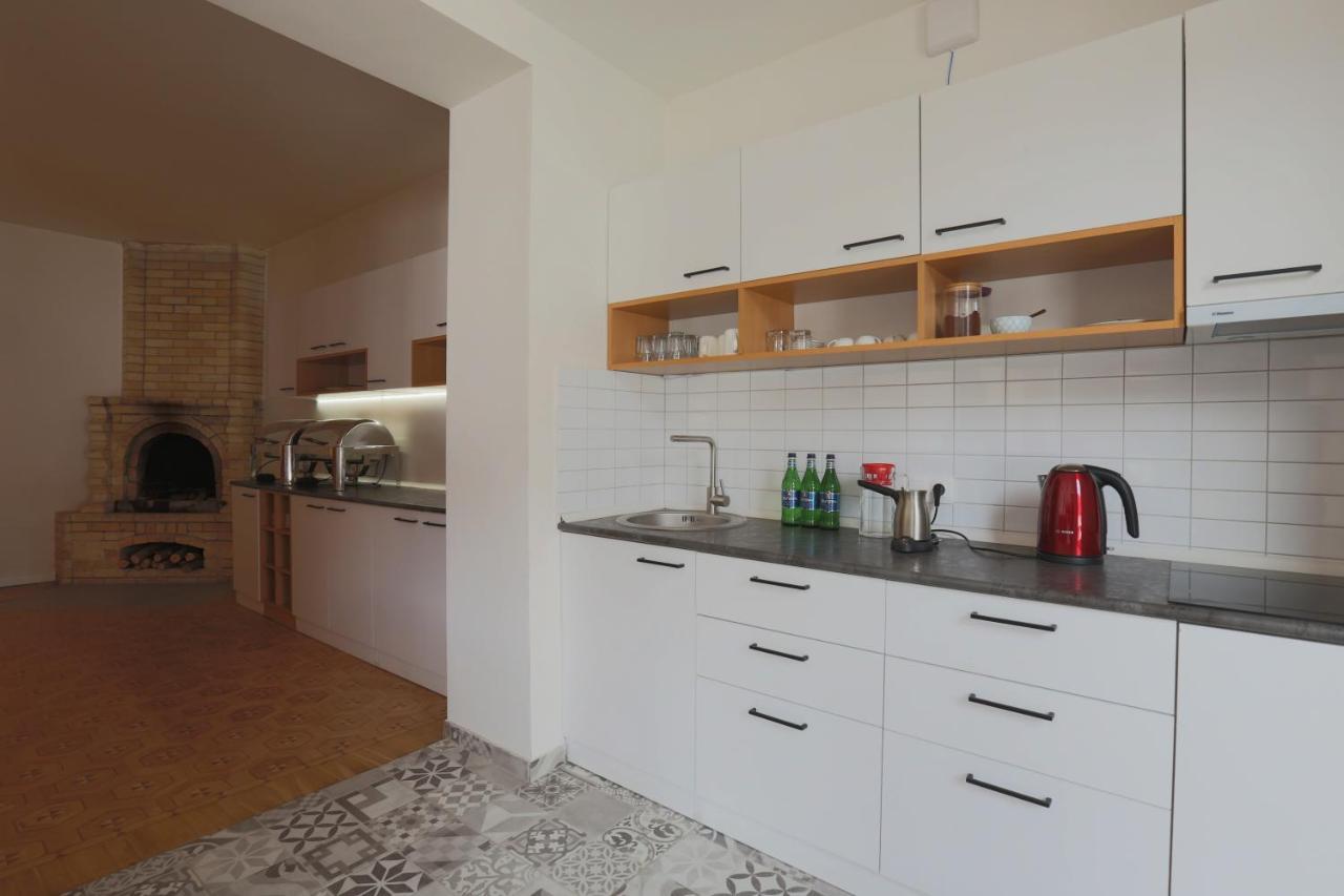 Vardeni Guesthouse Hrazdan Екстериор снимка