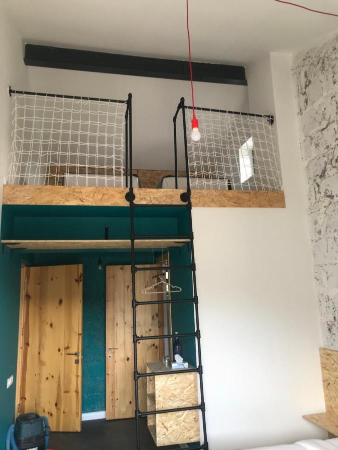 Vardeni Guesthouse Hrazdan Екстериор снимка